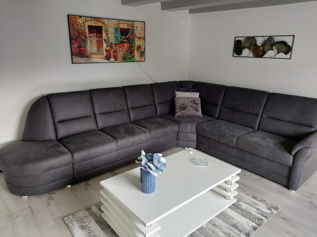 Familyhome Lopora Medebach Εξωτερικό φωτογραφία